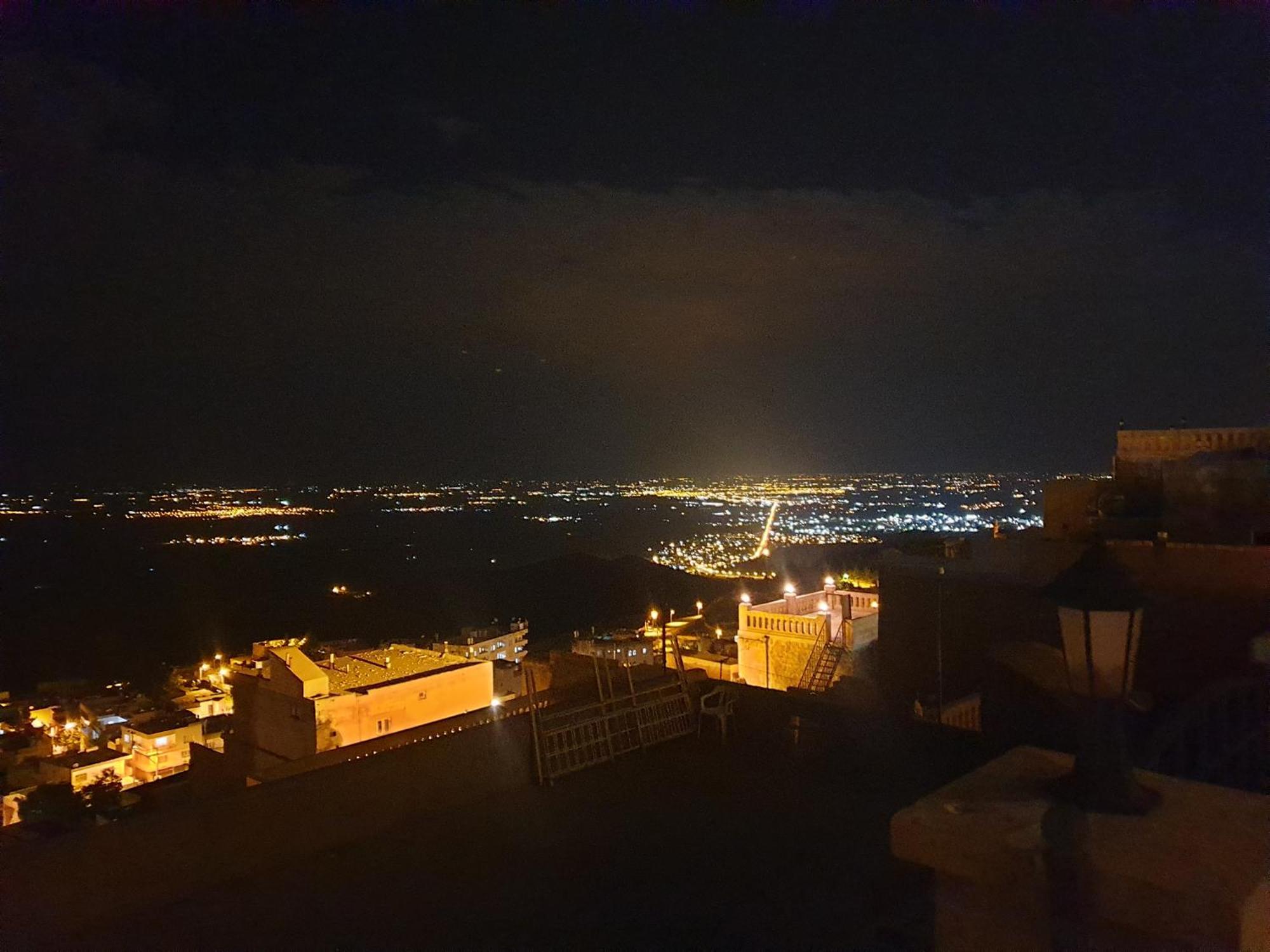 Mardin Tarihi Ulu Cami Yani, Tarihi Konak エクステリア 写真
